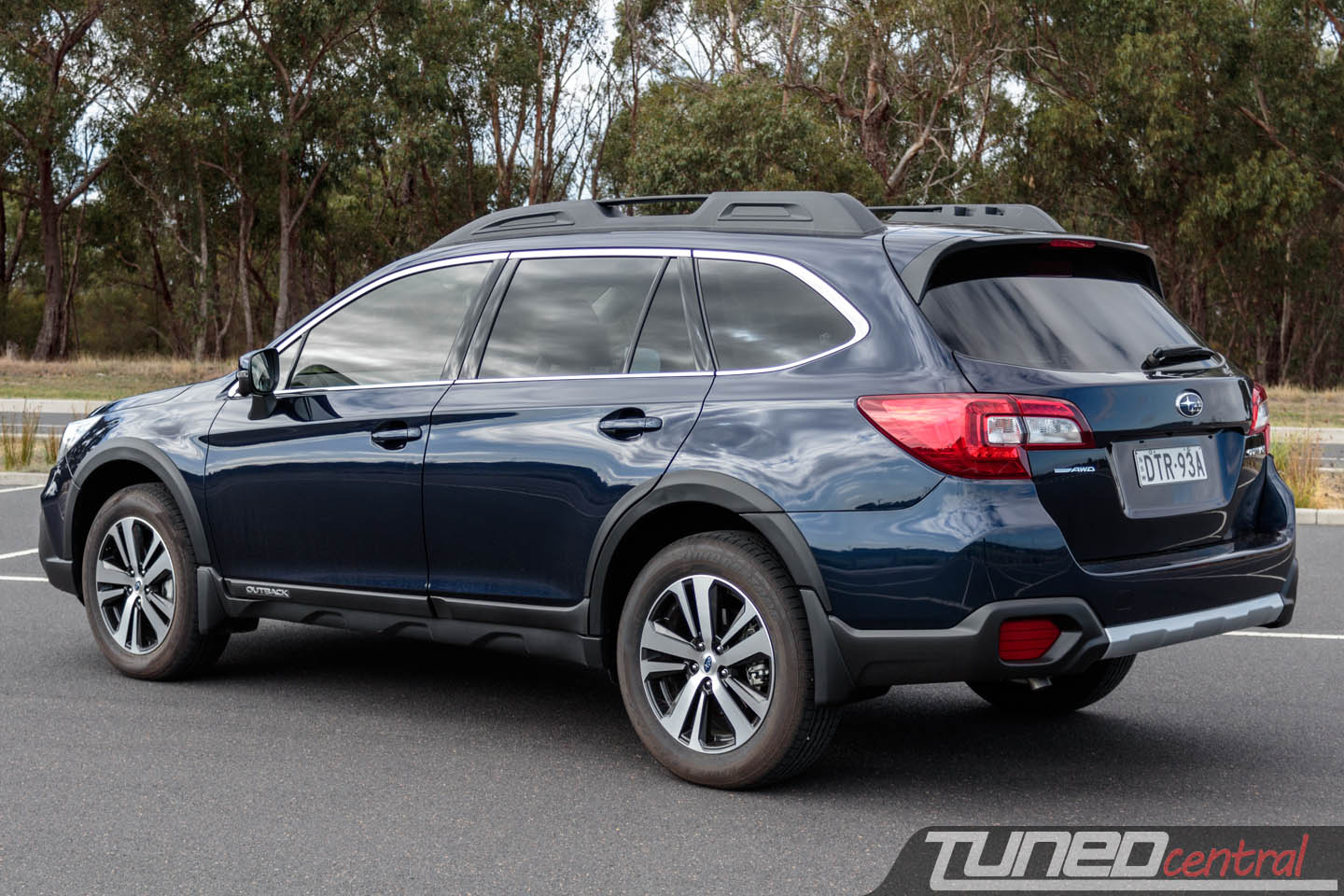 2018 Subaru Outback 2.5i Premium Review - Tuned Central